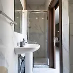Spacious 1br With Comfortable Bed With Wifi & Ac Żabbar