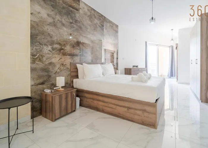 Lejlighed Spacious 1br With Comfortable Bed With Wifi & Ac *